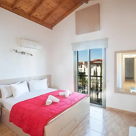 In Ayia Thekla Sleeps 6 Includes Swimming Pool And Air Con 1 * Agia Napa